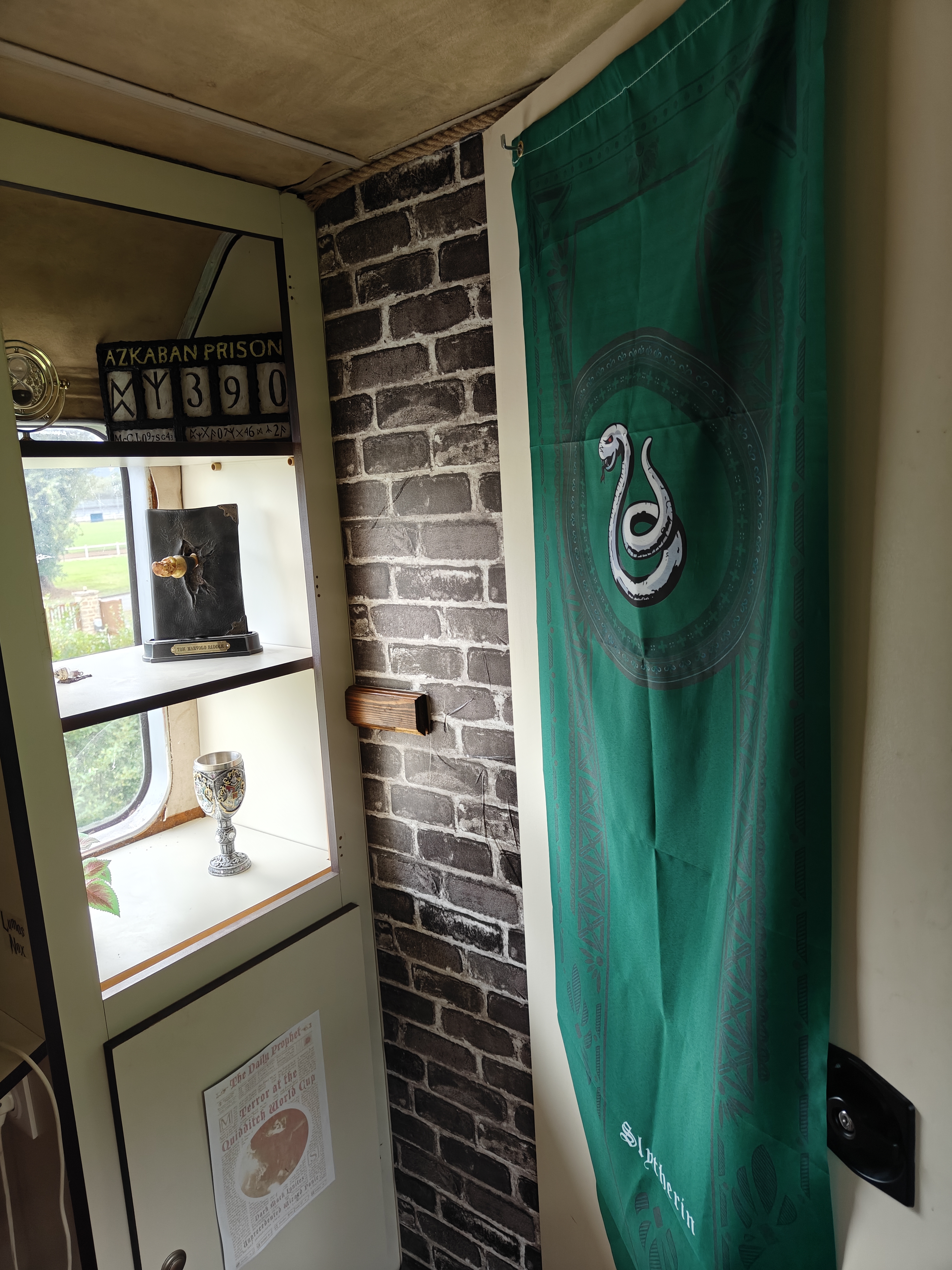 Couloir thématisé sur le thème de Serpentard